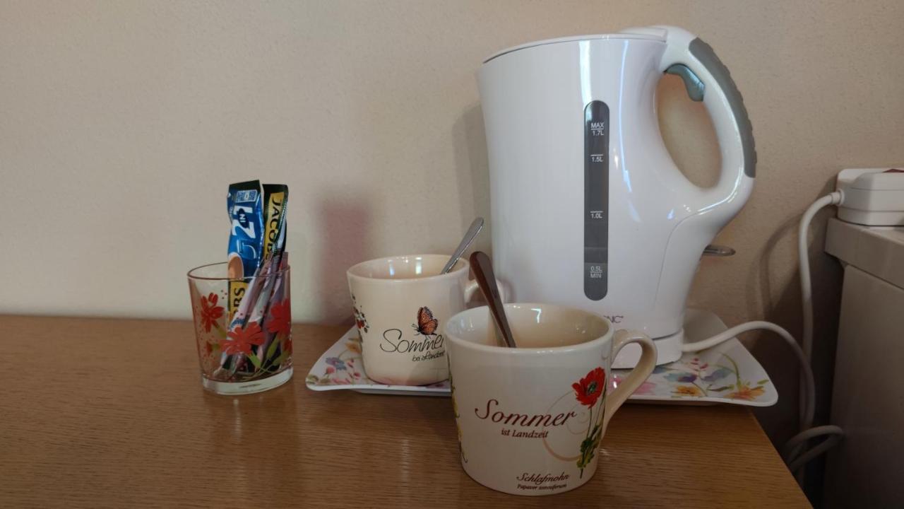 古托尼克度假乐土酒店 Pörtschach am Wörthersee 外观 照片